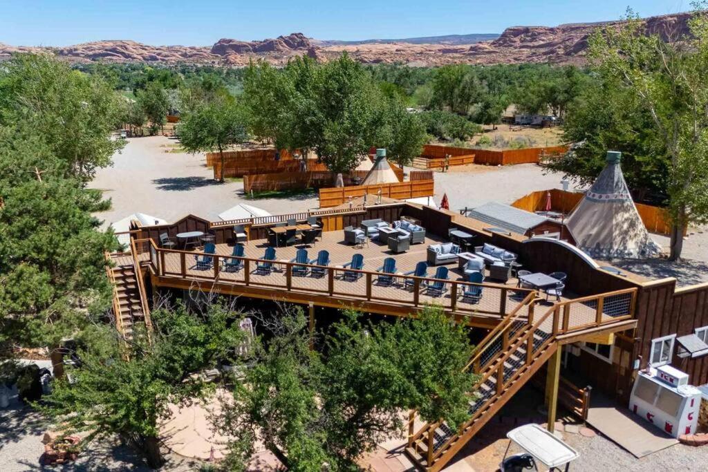 Desert Glamping Getaway Near Moab Arches Villa Esterno foto